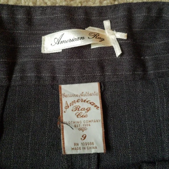 American Rag Grey Mini Skirt Size 9 - Picture 2 of 4